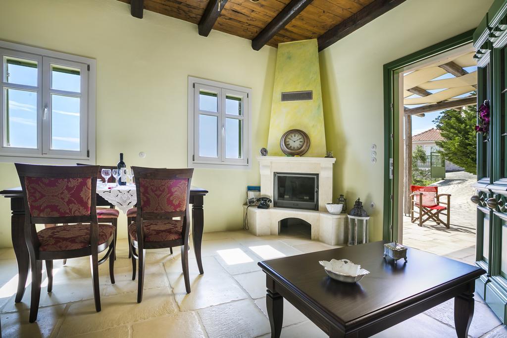 Country Villa Athéras Buitenkant foto